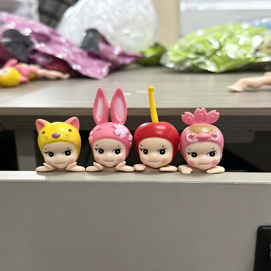 Хит продаж: Сюрприз-бокс Hippe – обзор и цена Anime Merchandise For Sale
